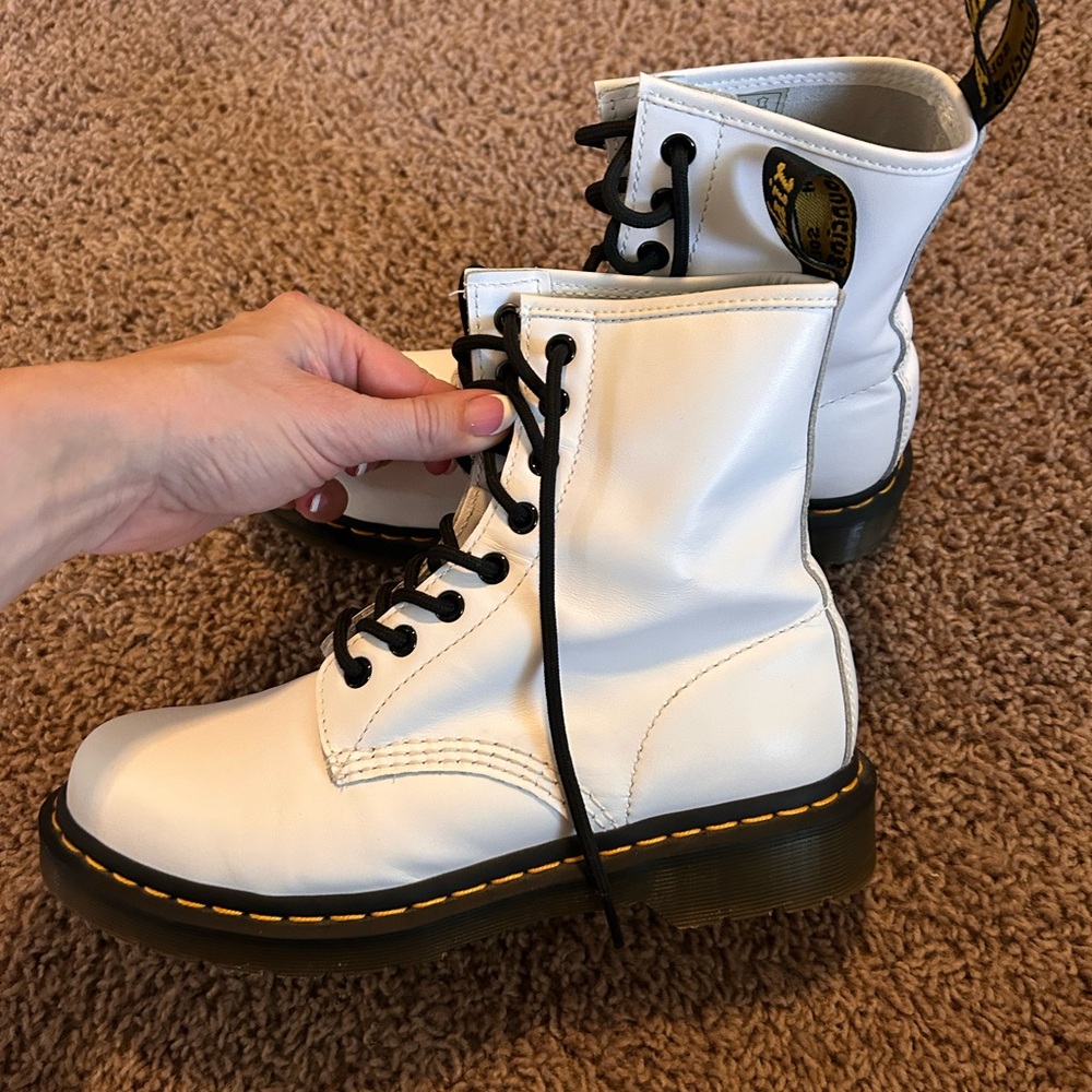 Dr. Doc Martens White Leather 8 hole Combat Boots - worn once